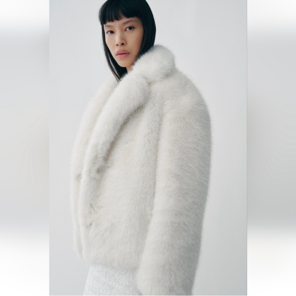 FAUX FUR JACKET ZW COLLECTION